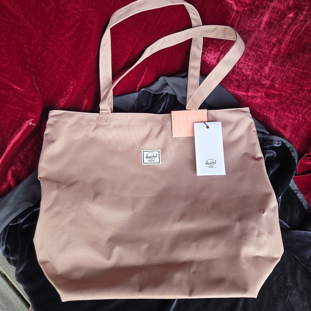 Herschel Supply Co Mica Tote Bag Tan 12L Zip Top New With Tags - Picture 1 of 11
